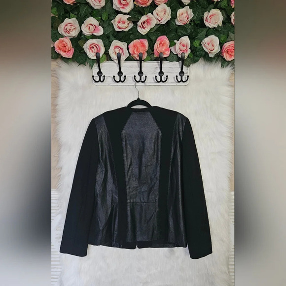 Conrad C Collection Classic Faux Leather Paneled Bomber Zip Up (NWOT) - Picture 3 of 7